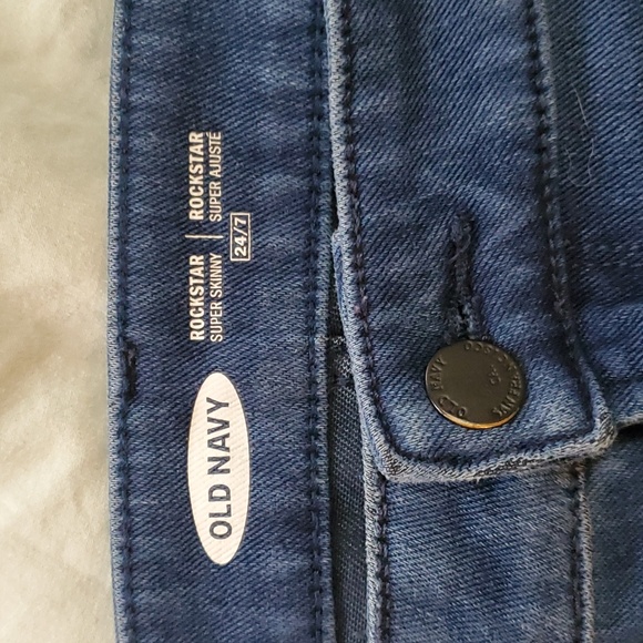 Old Navy Super Skinny Stretch Rockstar Jeans - Picture 2 of 4